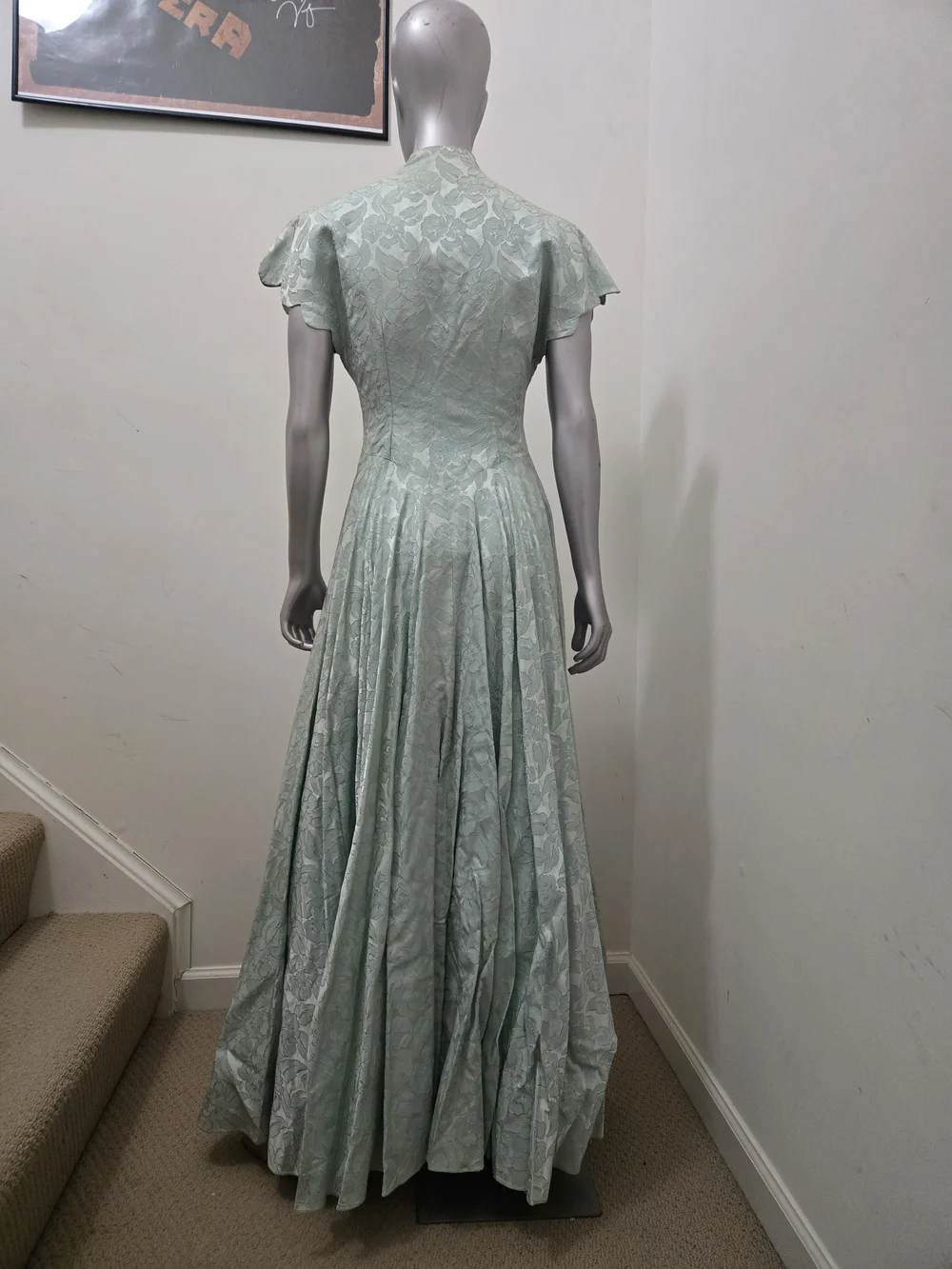 Vintage Sage Green Maxi Dress with Button Front - Picture 2 of 8